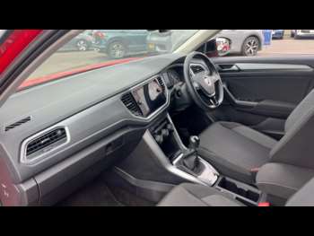 Used Volkswagen T-Roc 2021 for sale - 74089529: Photo