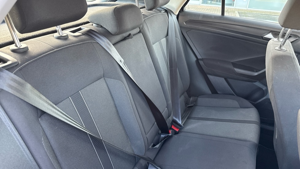 Used Volkswagen T-Roc 2023 for sale - 76796248: Photo 15