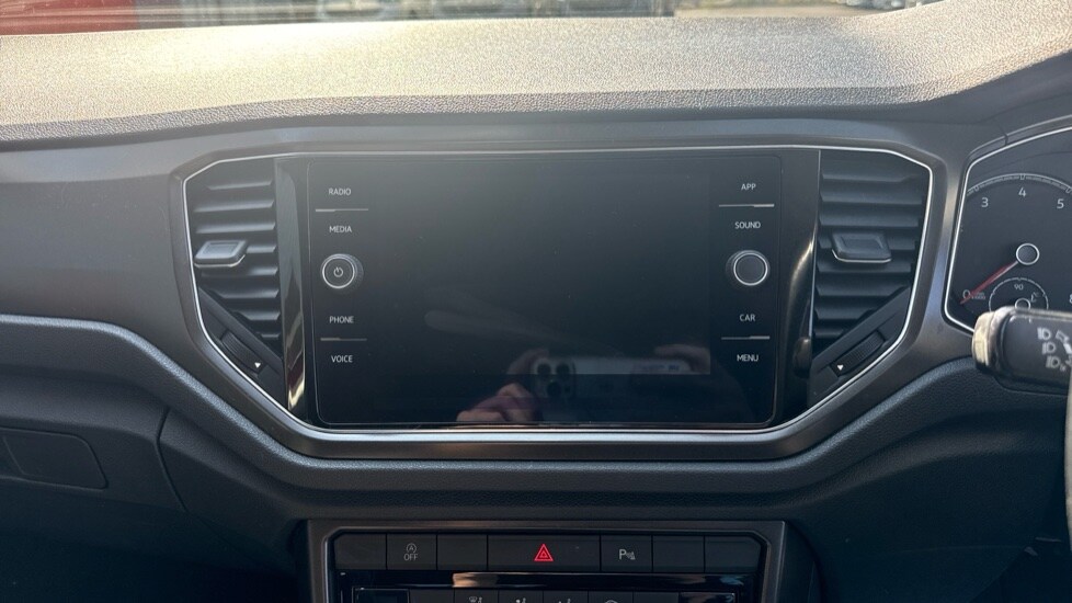 Used Volkswagen T-Roc 2019 for sale - 76589786: Photo 13