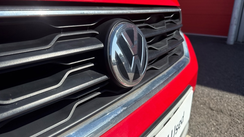 Used Volkswagen T-Roc 2019 for sale - 76589786: Photo 17