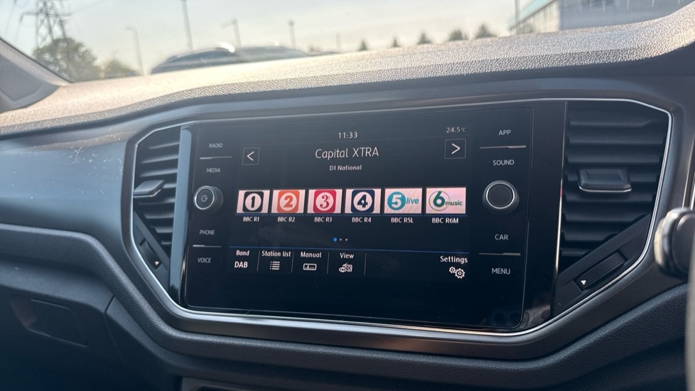 Used Volkswagen T-Roc 2019 for sale - 76589786: Photo 24