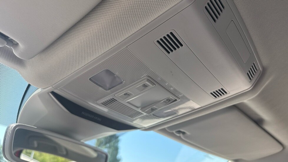 Used Volkswagen T-Roc 2019 for sale - 76589786: Photo 34