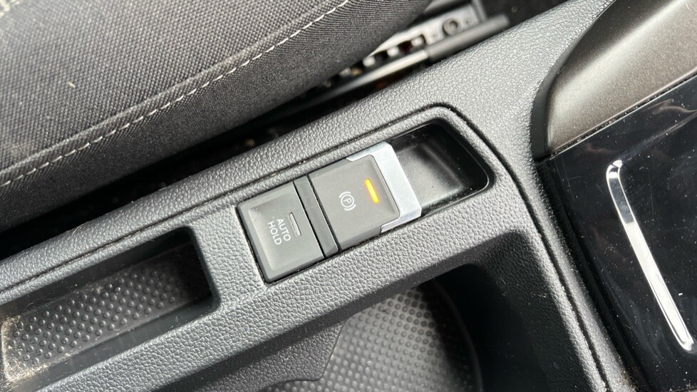 Used Volkswagen T-Roc 2019 for sale - 76589786: Photo 53