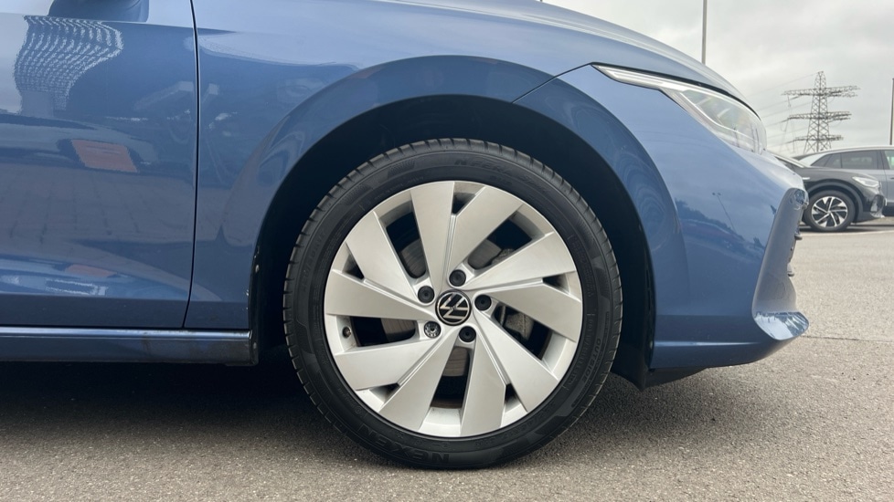 Used Volkswagen Golf 2024 for sale - 76796501: Photo 20