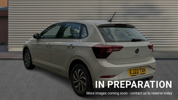 Used Volkswagen Polo 2022 for sale - 76044371: Photo 2