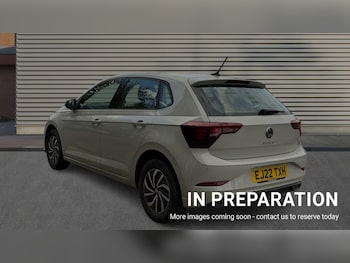Used Volkswagen Polo 2022 for sale - 76044371: Photo 2