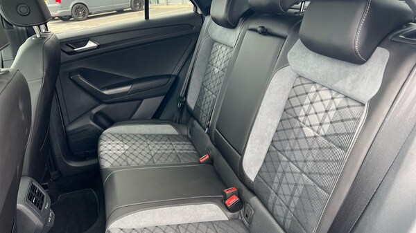 Used Volkswagen T-Roc 2025 for sale - 75652760: Photo 15