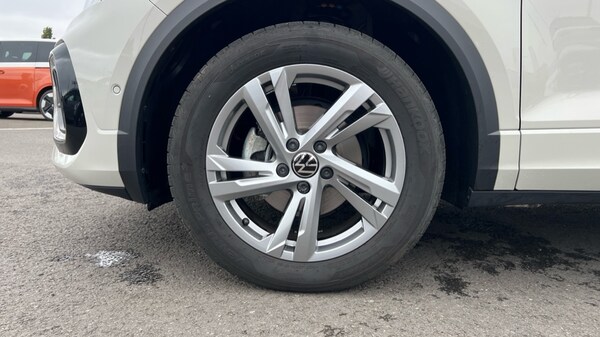 Used Volkswagen T-Roc 2025 for sale - 75652760: Photo 18