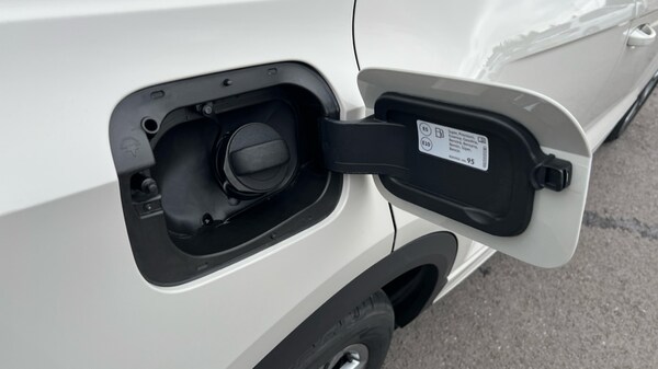 Used Volkswagen T-Roc 2025 for sale - 75652760: Photo 29
