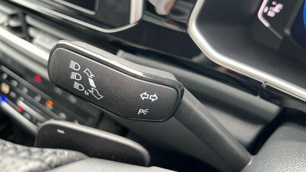 Used Volkswagen T-Roc 2025 for sale - 75652760: Photo 33