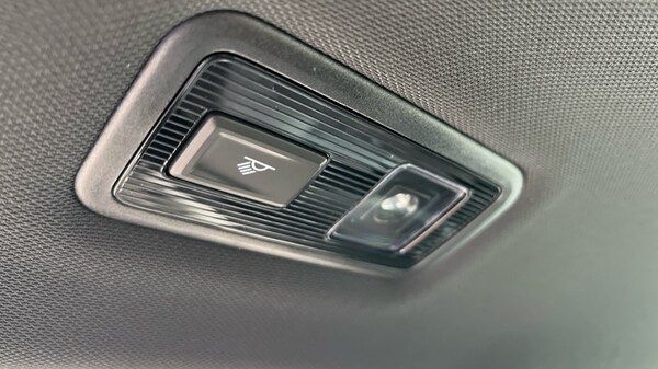 Used Volkswagen T-Roc 2025 for sale - 75652760: Photo 42