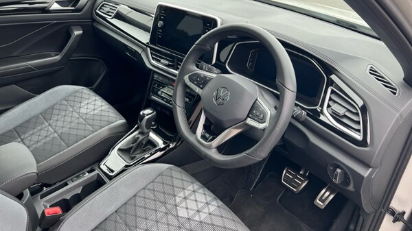 Used Volkswagen T-Roc 2025 for sale - 75652760: Photo 6