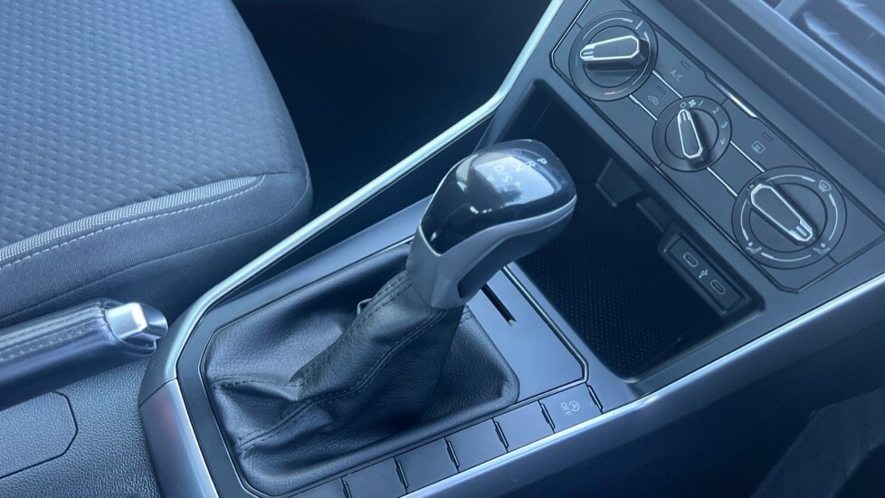 Used Volkswagen Polo 2023 for sale - 76130388: Photo 36