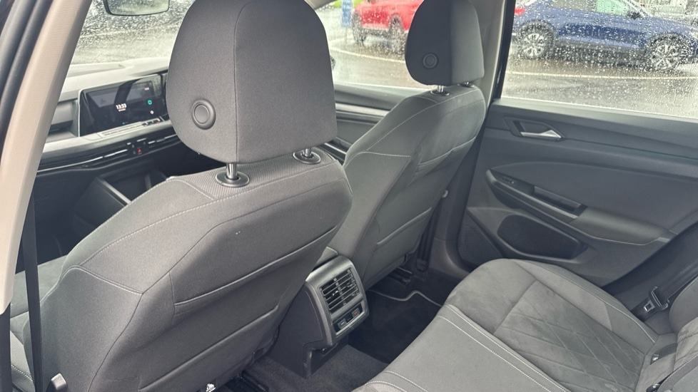 Used Volkswagen Golf 2020 for sale - 76977654: Photo 31