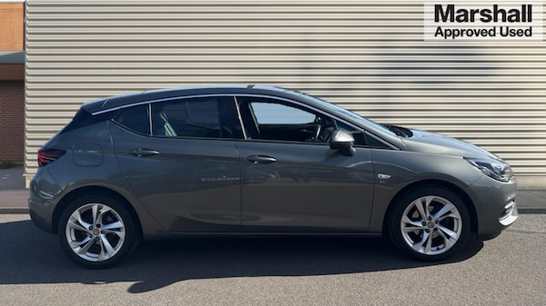 Used Vauxhall Astra 2020 for sale - 76302335: Photo 2