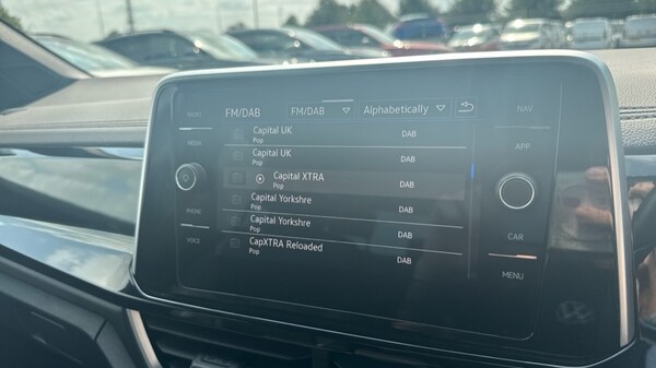 Used Volkswagen T-Roc 2025 for sale - 75451514: Photo 25