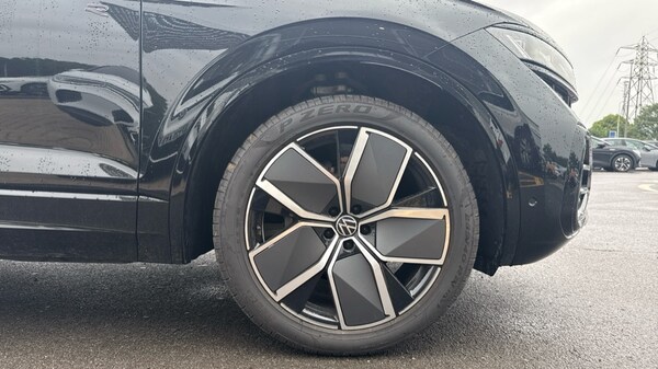 Used Volkswagen Touareg 2025 for sale - 75395677: Photo 20