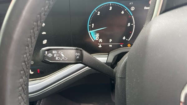 Used Volkswagen Touareg 2025 for sale - 75395677: Photo 30