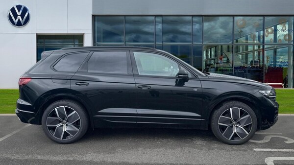 Used Volkswagen Touareg 2025 for sale - 75395677: Photo 4