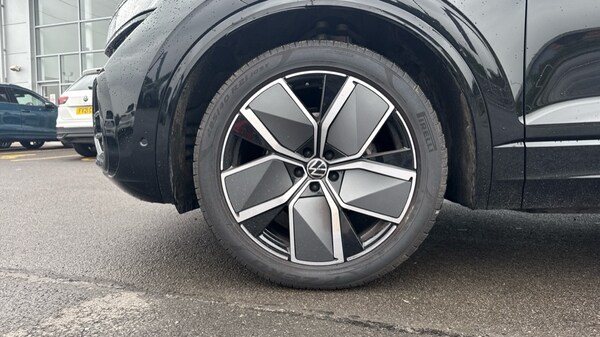 Used Volkswagen Touareg 2025 for sale - 75395677: Photo 5