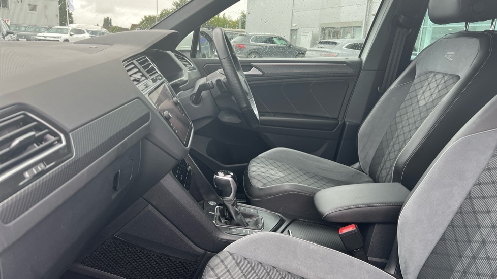 Used Volkswagen Tiguan 2021 for sale - 76796488: Photo 28