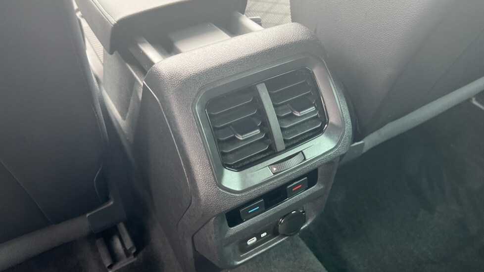 Used Volkswagen Tiguan 2021 for sale - 76796488: Photo 34