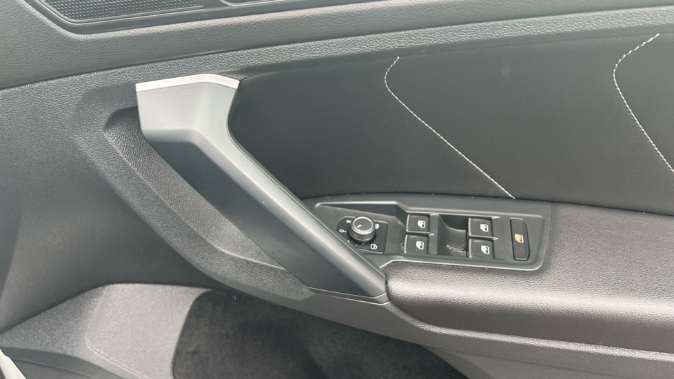 Used Volkswagen Tiguan 2021 for sale - 76796488: Photo 37