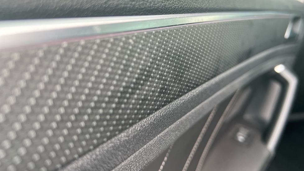 Used Volkswagen Tiguan 2021 for sale - 76796488: Photo 45