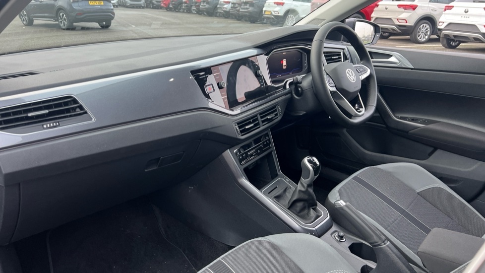 Used Volkswagen Polo 2025 for sale - 77036044: Photo 2