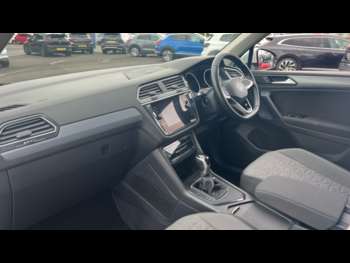 Used Volkswagen Tiguan 2021 for sale - 75395661: Photo
