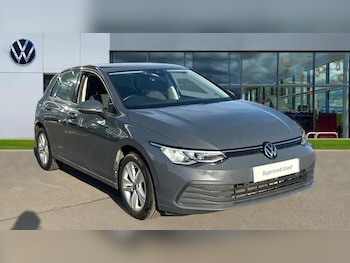 Volkswagen - Golf
