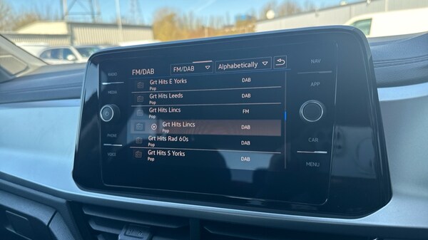 Used Volkswagen T-Roc 2025 for sale - 75522255: Photo 24