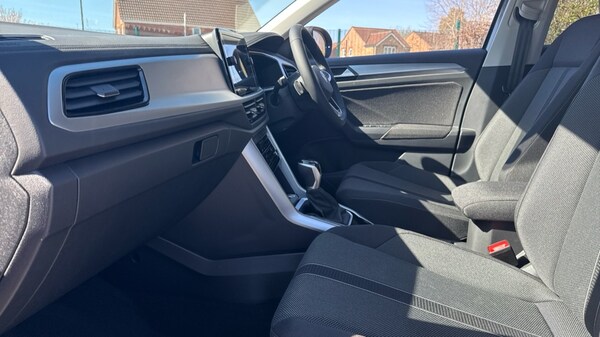 Used Volkswagen T-Roc 2025 for sale - 75522255: Photo 27