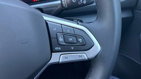 Used Volkswagen T-Roc 2025 for sale - 75522255: Photo 29