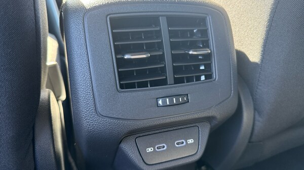 Used Volkswagen T-Roc 2025 for sale - 75522255: Photo 33