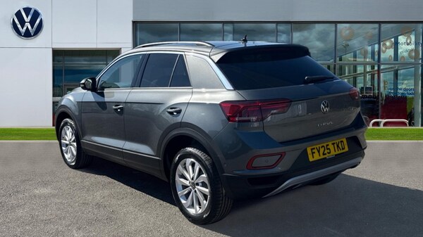 Used Volkswagen T-Roc 2025 for sale - 75522255: Photo 3