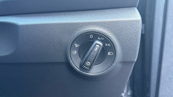 Used Volkswagen T-Roc 2025 for sale - 75522255: Photo 40