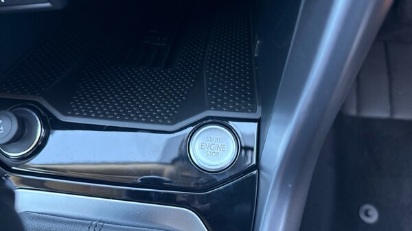 Used Volkswagen T-Roc 2025 for sale - 75522255: Photo 42