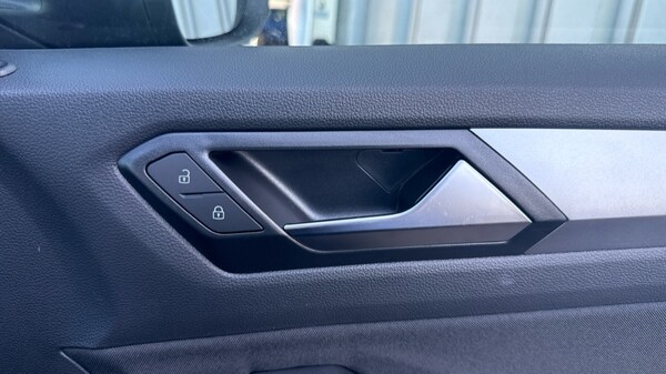 Used Volkswagen T-Roc 2025 for sale - 75522255: Photo 46