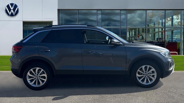 Used Volkswagen T-Roc 2025 for sale - 75522255: Photo 4