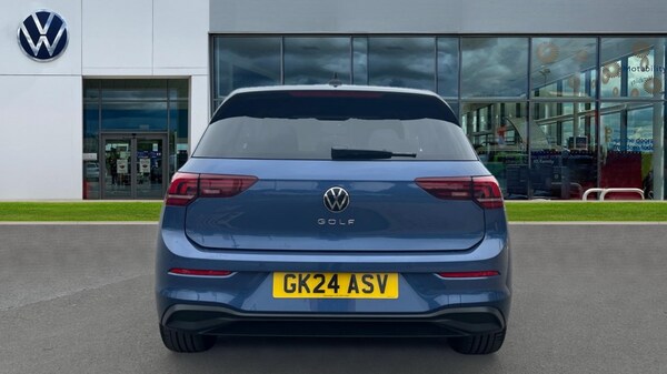 Used Volkswagen Golf 2024 for sale - 75602749: Photo 11