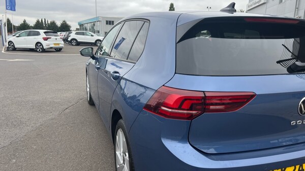 Used Volkswagen Golf 2024 for sale - 75602749: Photo 43