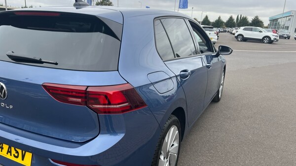 Used Volkswagen Golf 2024 for sale - 75602749: Photo 44