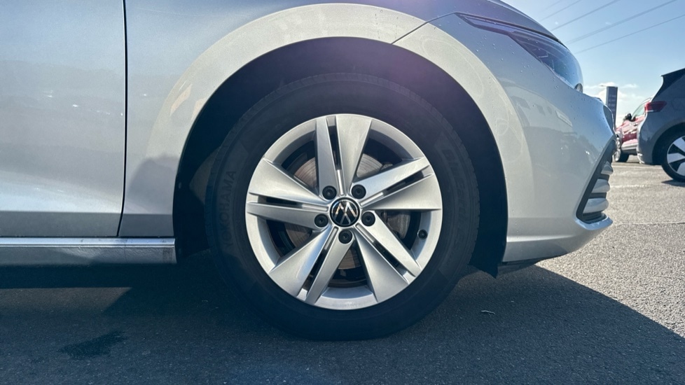 Used Volkswagen Golf 2023 for sale - 76130882: Photo 20