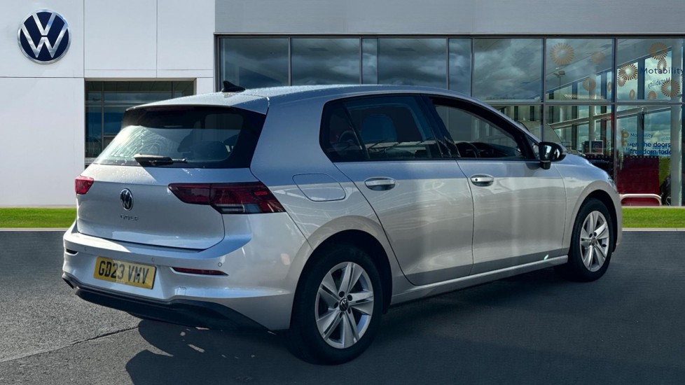 Used Volkswagen Golf 2023 for sale - 76130882: Photo 8