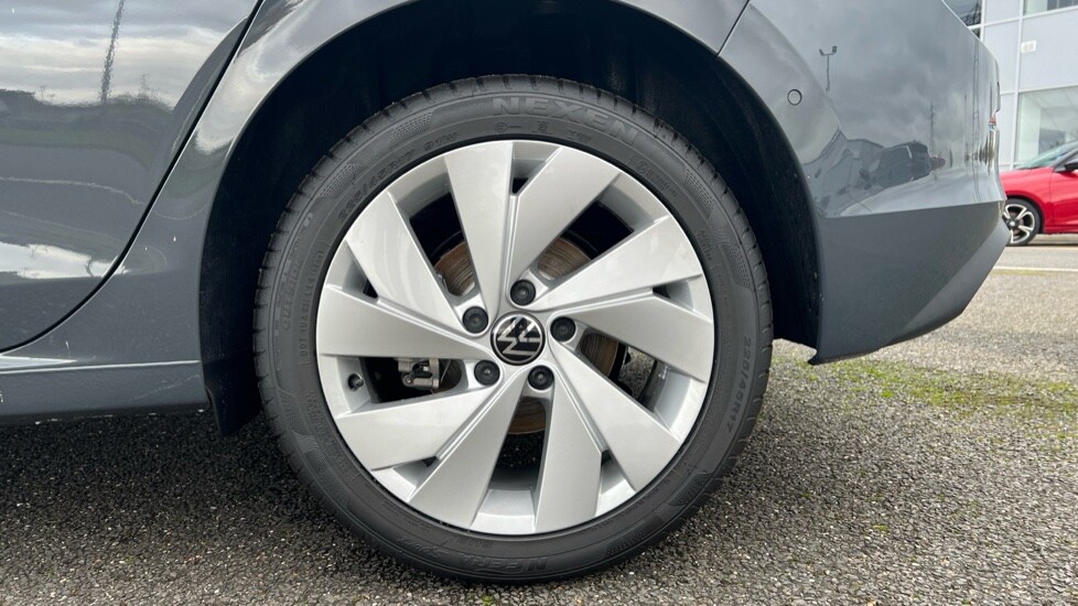 Used Volkswagen Golf 2025 for sale - 76475044: Photo 19