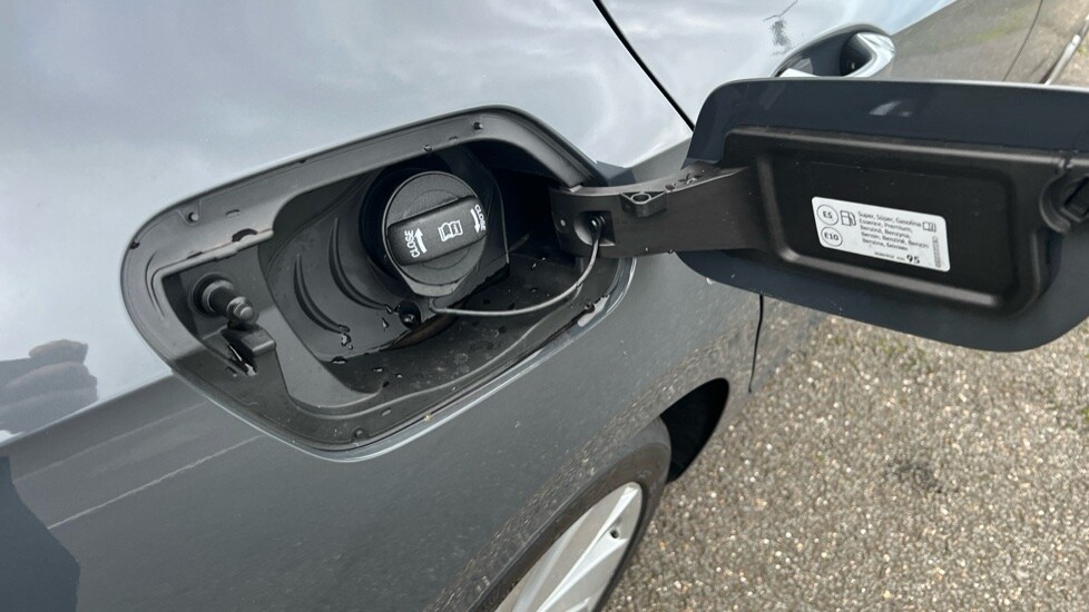 Used Volkswagen Golf 2025 for sale - 76475044: Photo 29