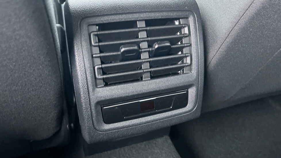 Used Volkswagen Golf 2025 for sale - 76475044: Photo 34