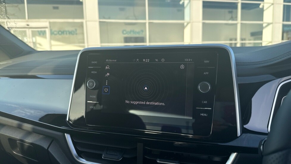 Used Volkswagen T-Roc 2025 for sale - 76452367: Photo 21