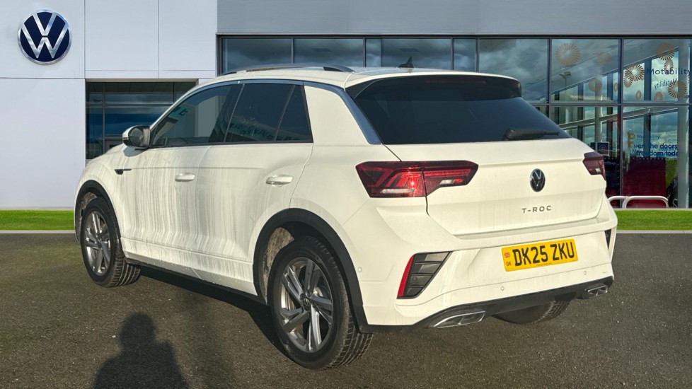 Used Volkswagen T-Roc 2025 for sale - 76452367: Photo 3